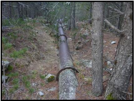 la conduite force chemine presque horizontalement